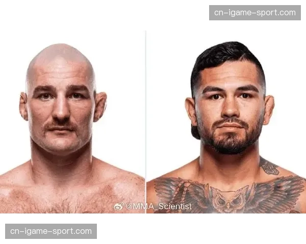 特写：教练埃里克·尼克西克在角落冷静指导扭转战局